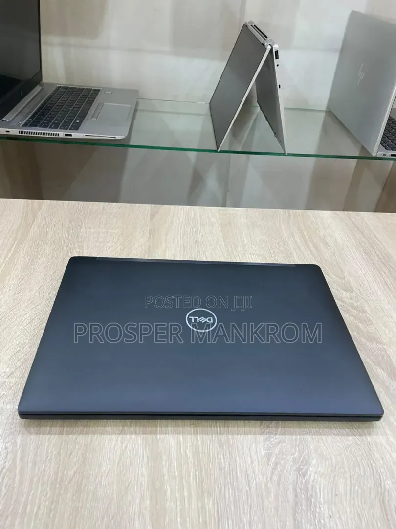 Laptop Dell Latitude 5501 16GB Intel Core i7 SSD 256GB