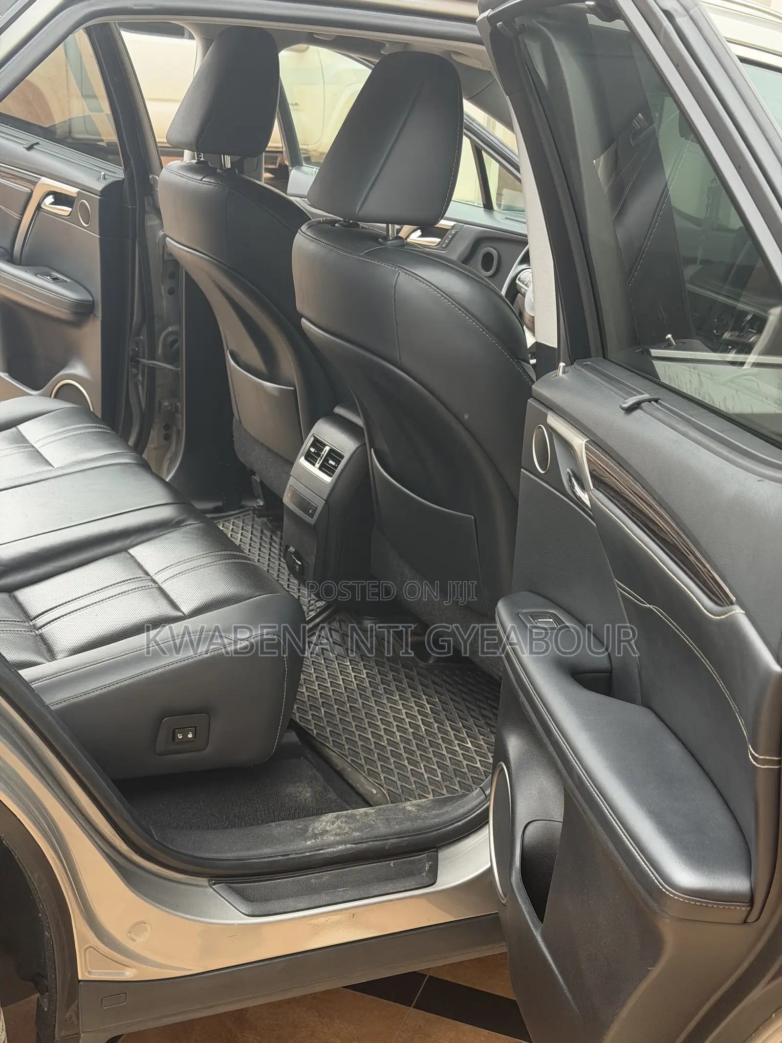 Lexus RX 350 Prestige 2022 Gold