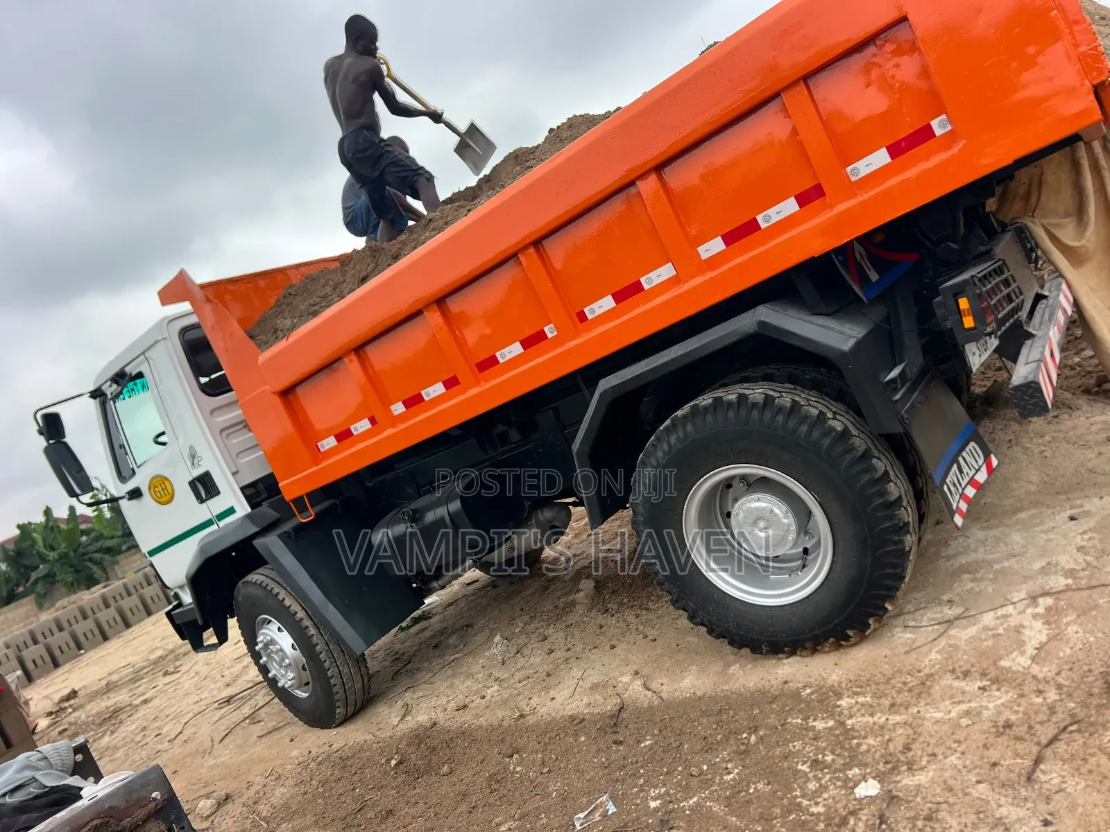 Leyland Single Axle Truck