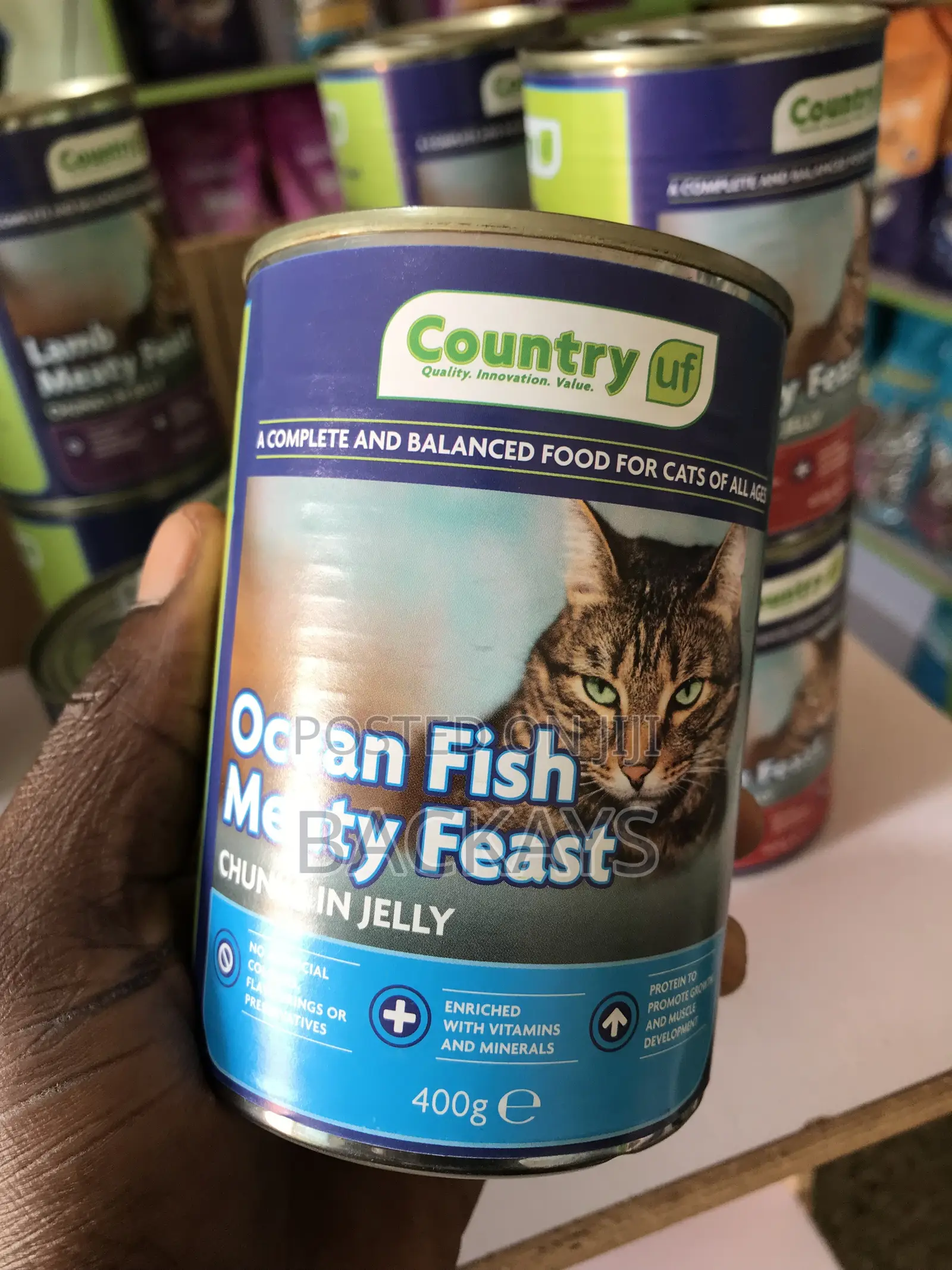 Country Meaty Feats Canned Cat Food