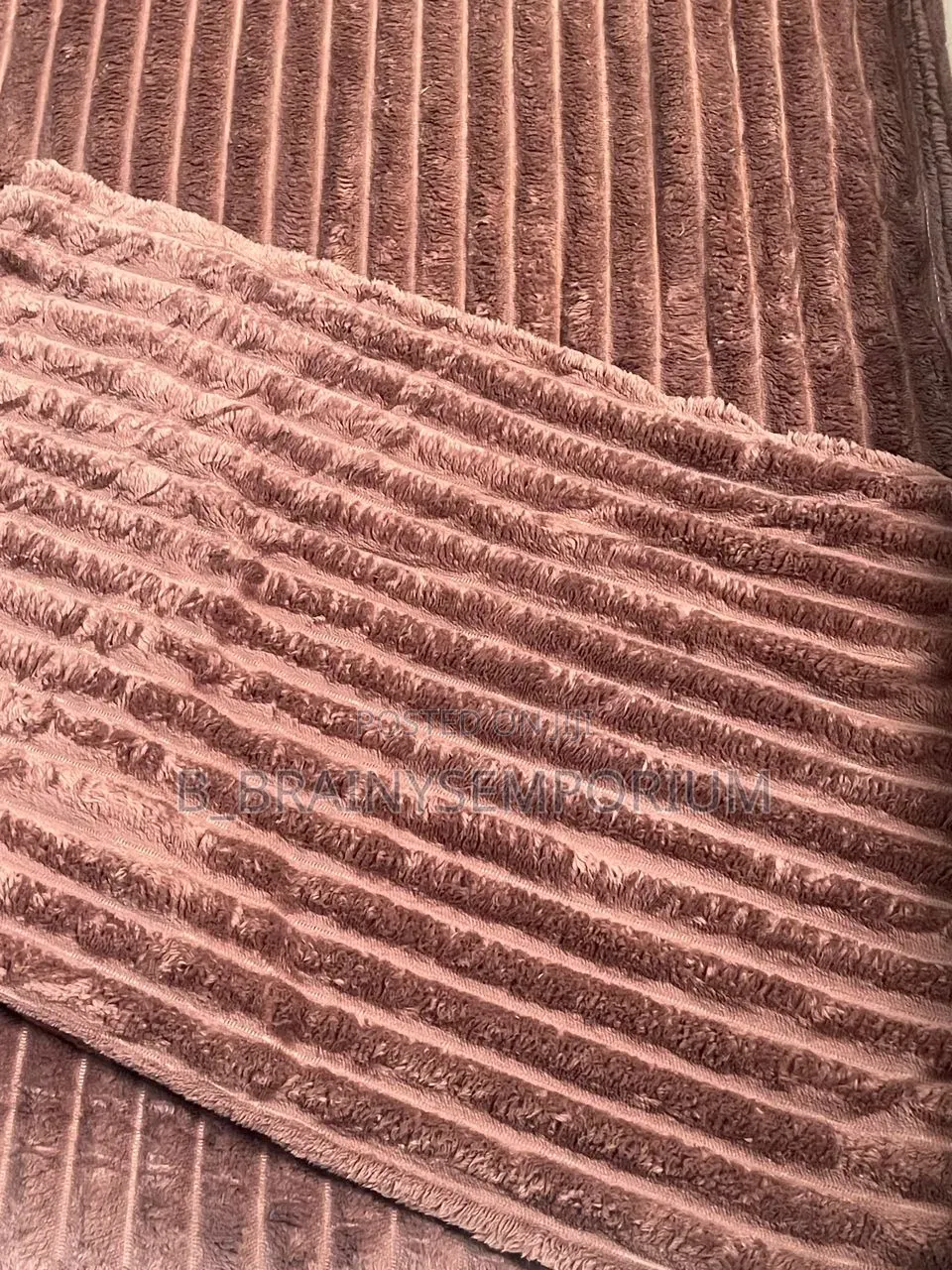 Coffee Brown Flannel Blanket + 2 Pillow Cases
