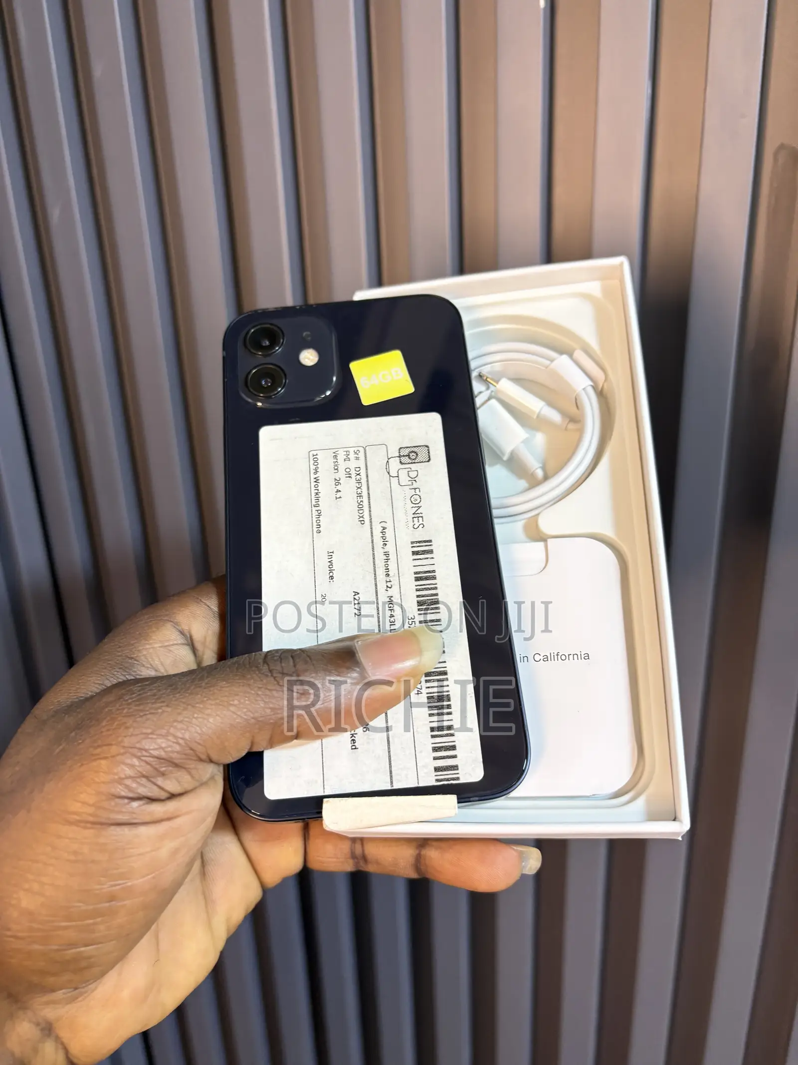 New Apple iPhone 12 64 GB Black