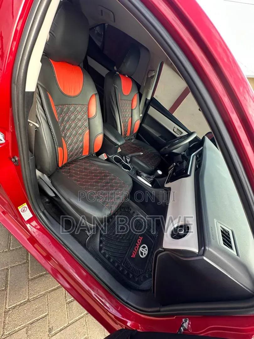 Toyota Corolla 2017 Red