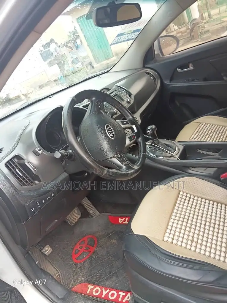 Kia Sportage 2014 Silver