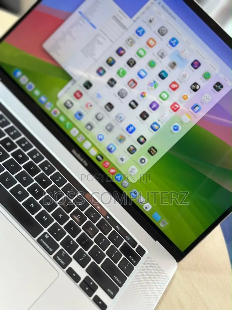 Laptop Apple MacBook Pro 2019 32GB Intel Core i9 SSD 1T