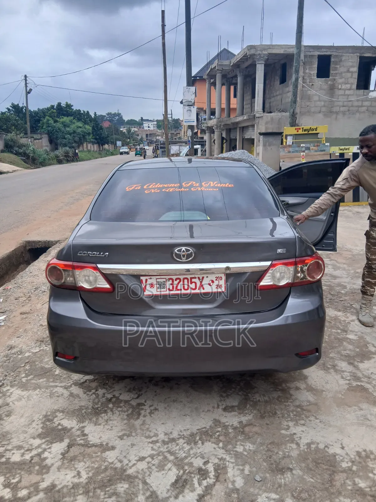 Toyota Corolla LE Special Edition 4dr Sedan (1.8L 4cyl 4A) 2013 Gray