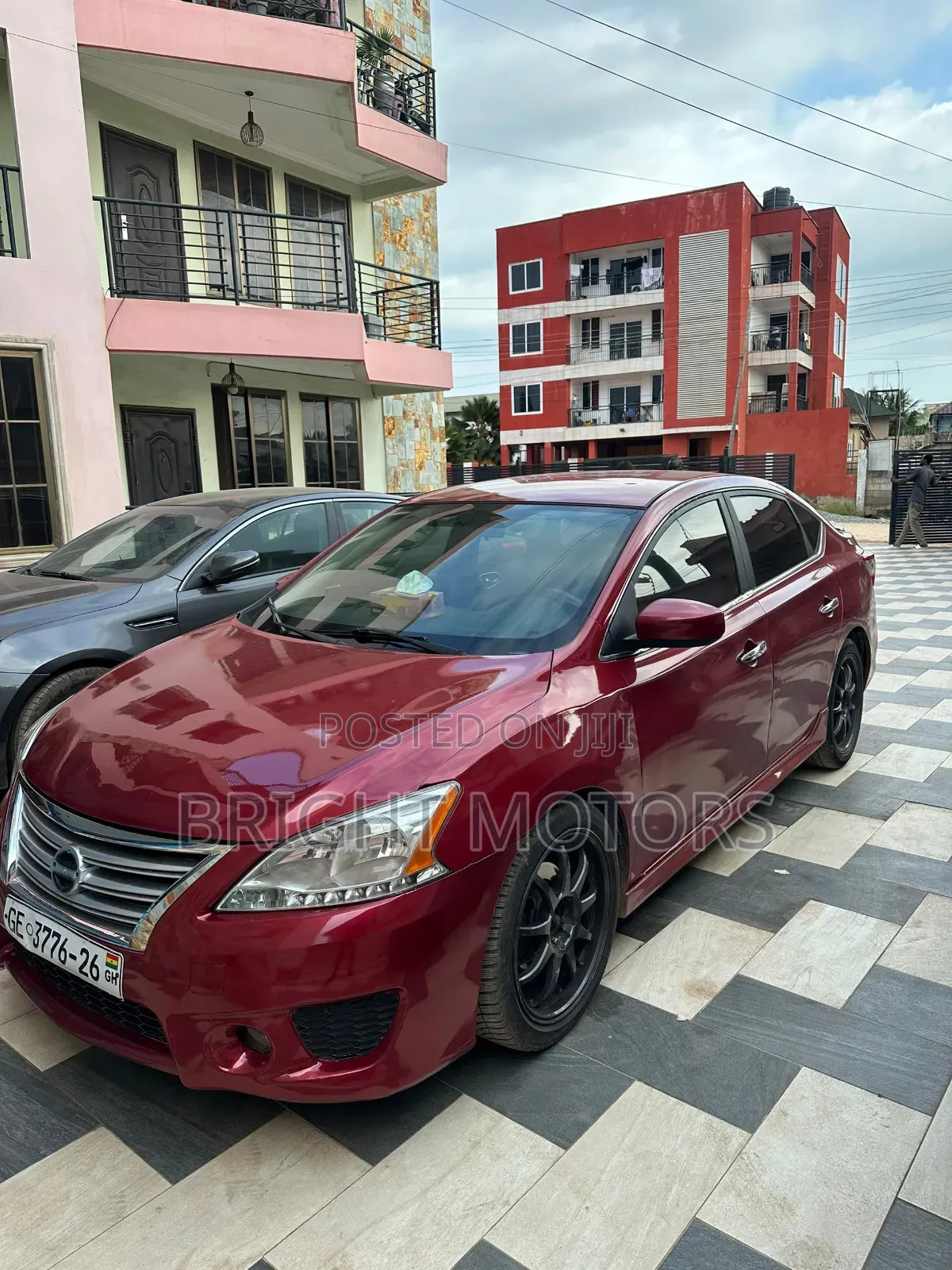 Nissan Sentra SR 4dr Sedan (1.8L 4cyl CVT) 2015 Red