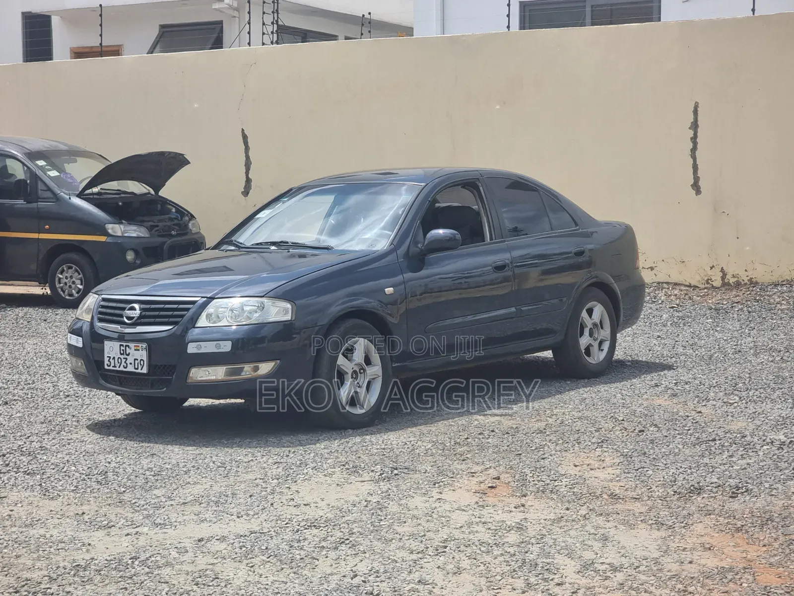Nissan Sunny 2009 Gray