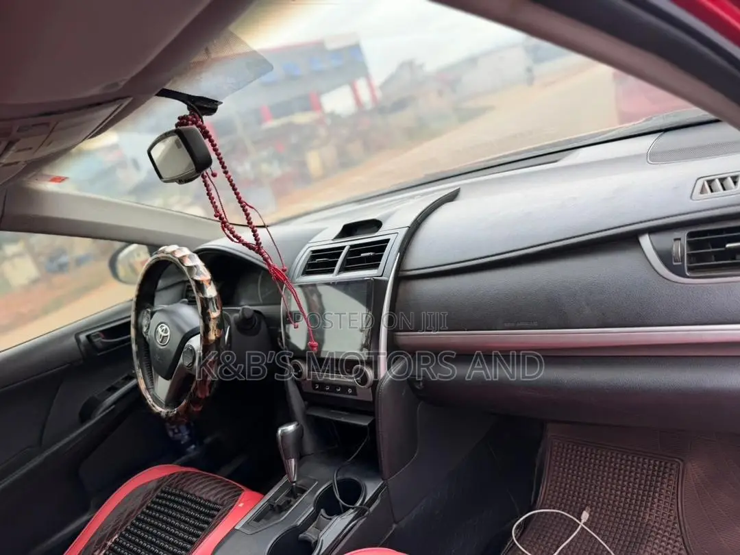 Toyota Camry SE Sport 4dr Sedan (2.5L 4cyl 6A) 2014 Burgundy
