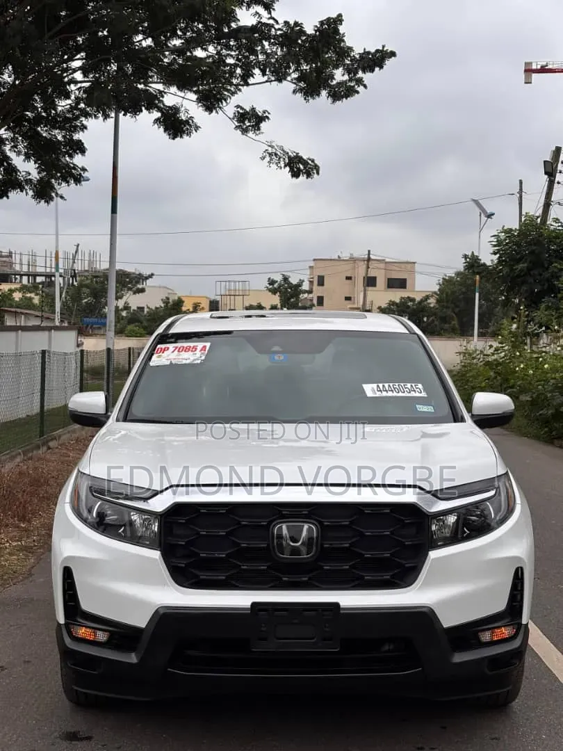 Honda Passport 2023 White