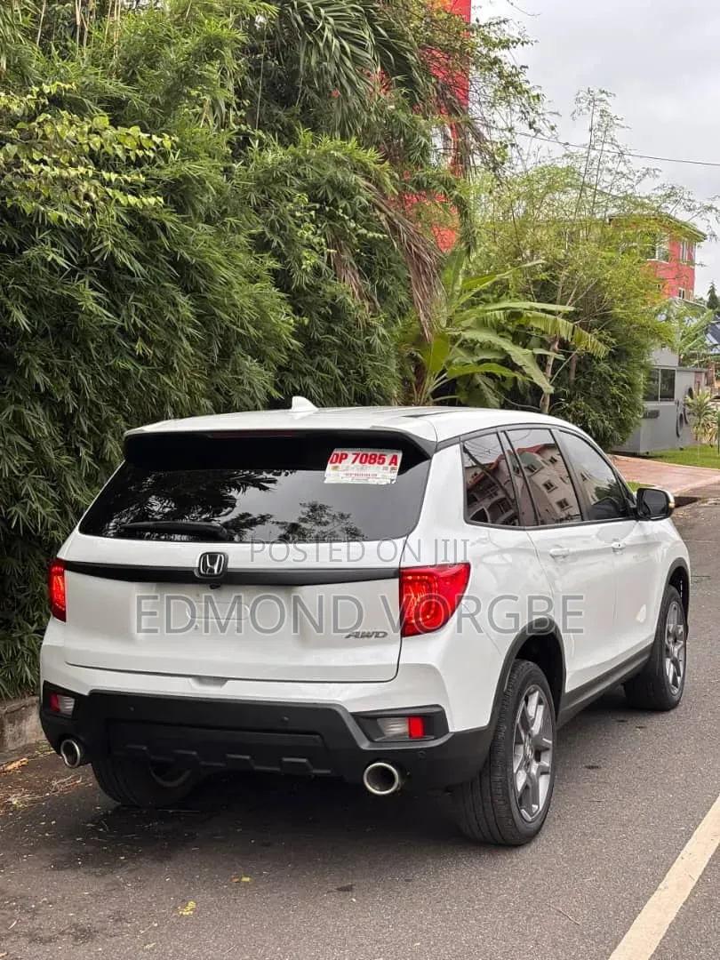 Honda Passport 2023 White