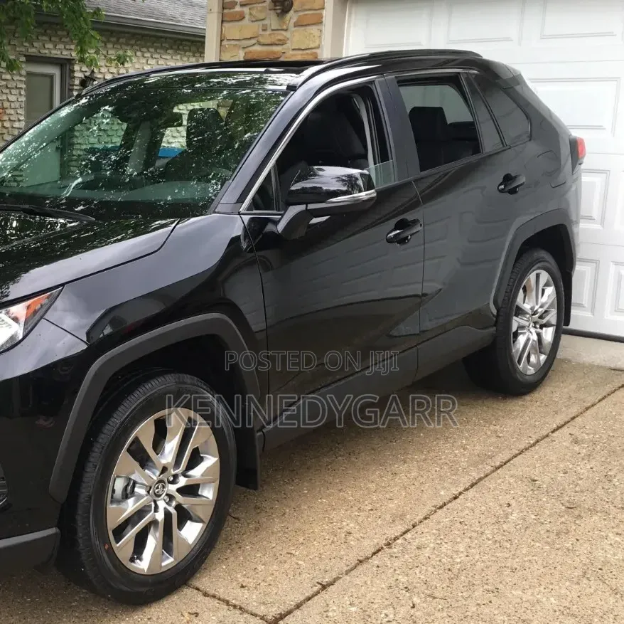 Toyota RAV4 2020 Black