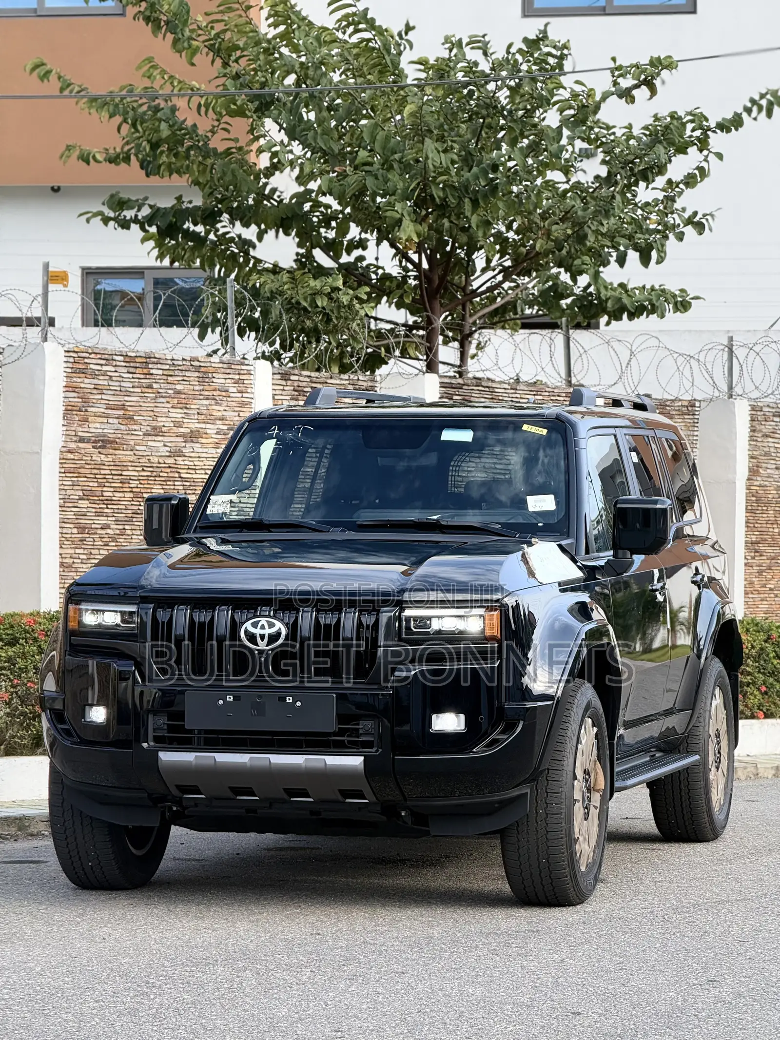 Toyota Land Cruiser Prado 2.4 Petrol 2025 Black