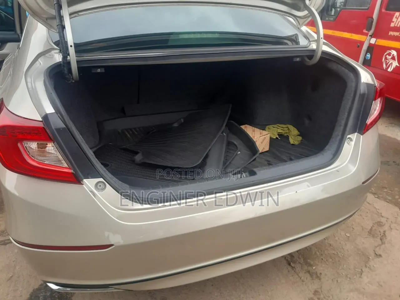 Honda Accord EX-L (1.5L 4cyl Turbo CVT) 2019 Gold