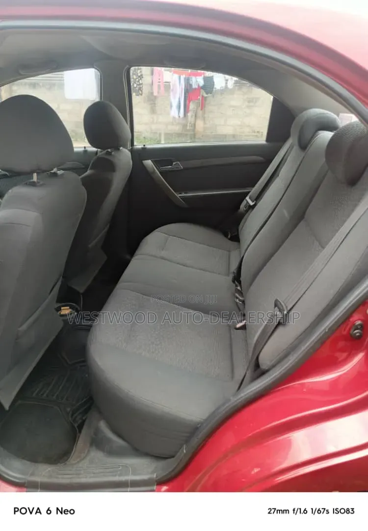Chevrolet Aveo 1.6 LT Sedan 2005 Red