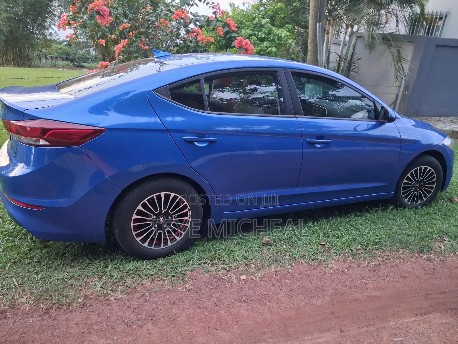 Hyundai Elantra 2017 Blue