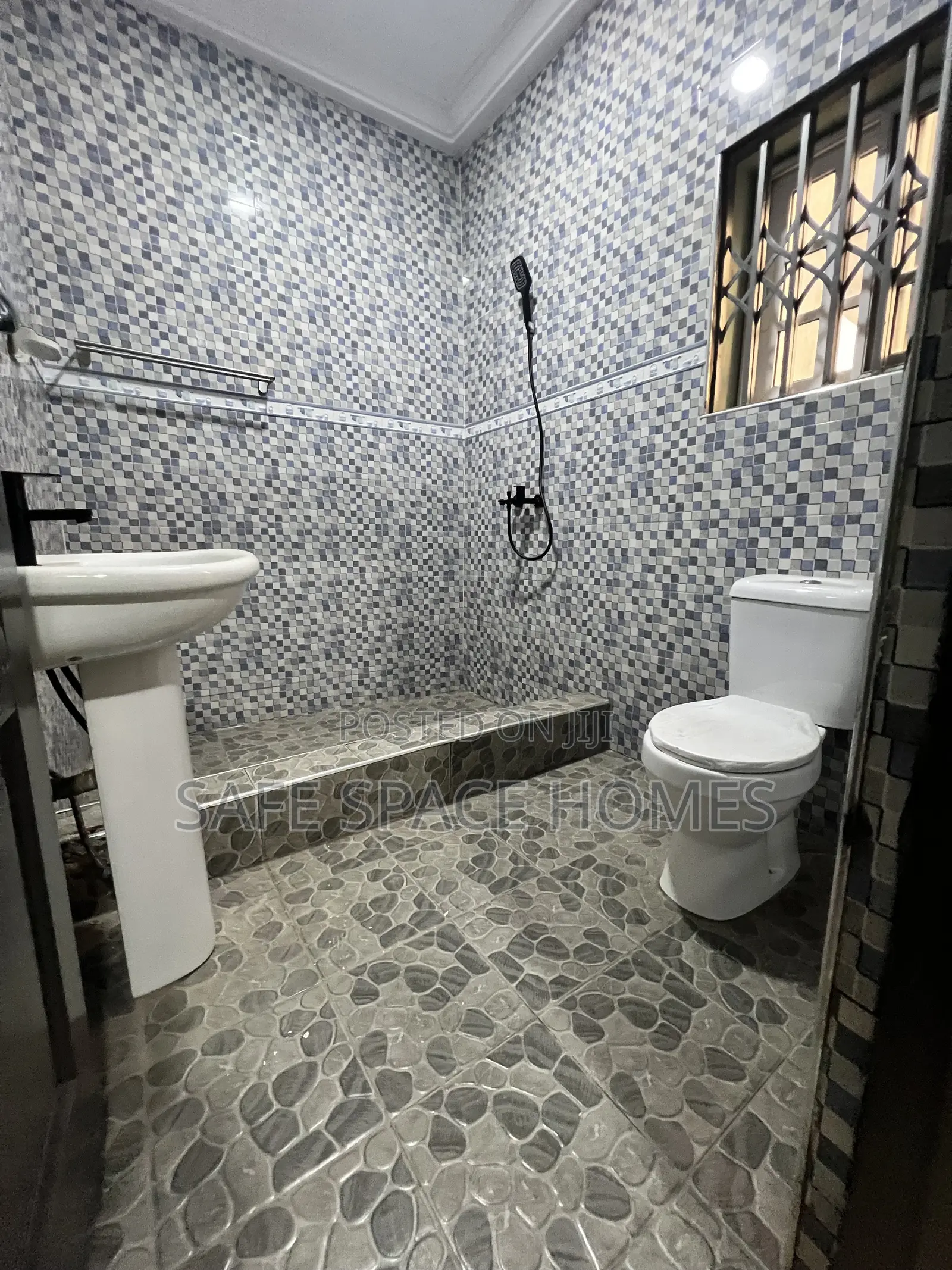 2bdrm Apartment in Tseaddo for rent