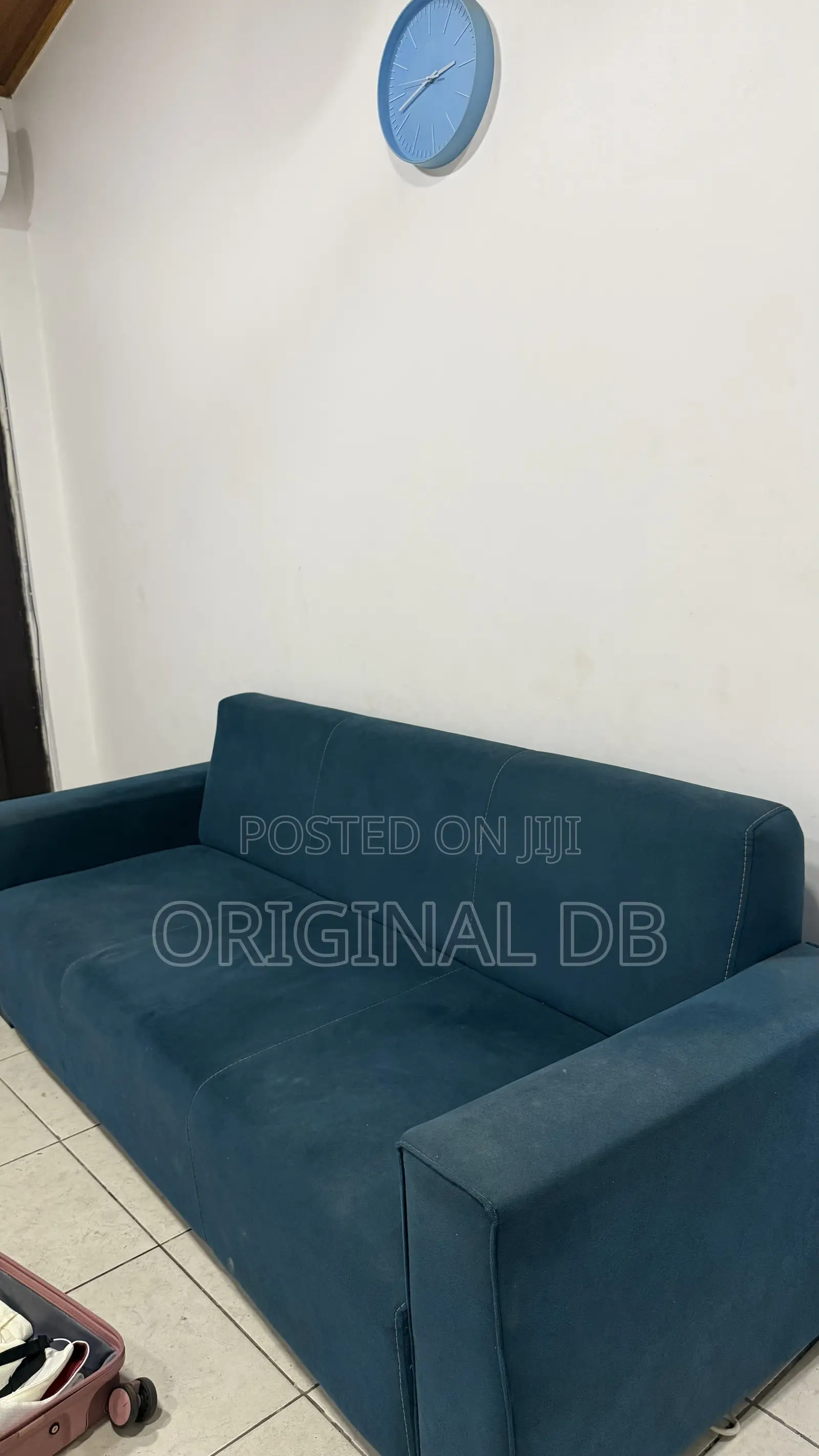 3 and 2 Seater Couch