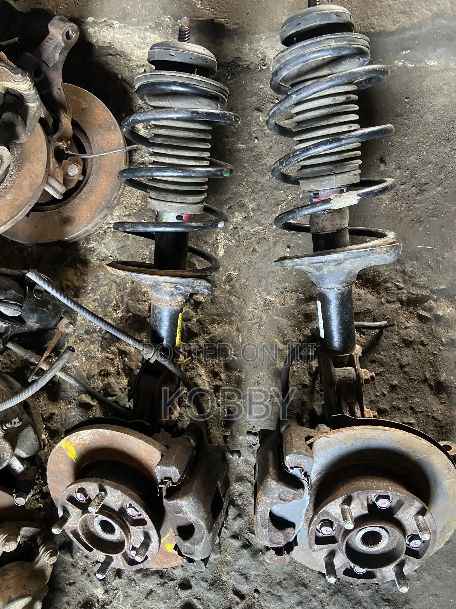 Yaris / Vitz 2006,2007,2009,2011,2012,2013,2014,front Shocks Home Used
