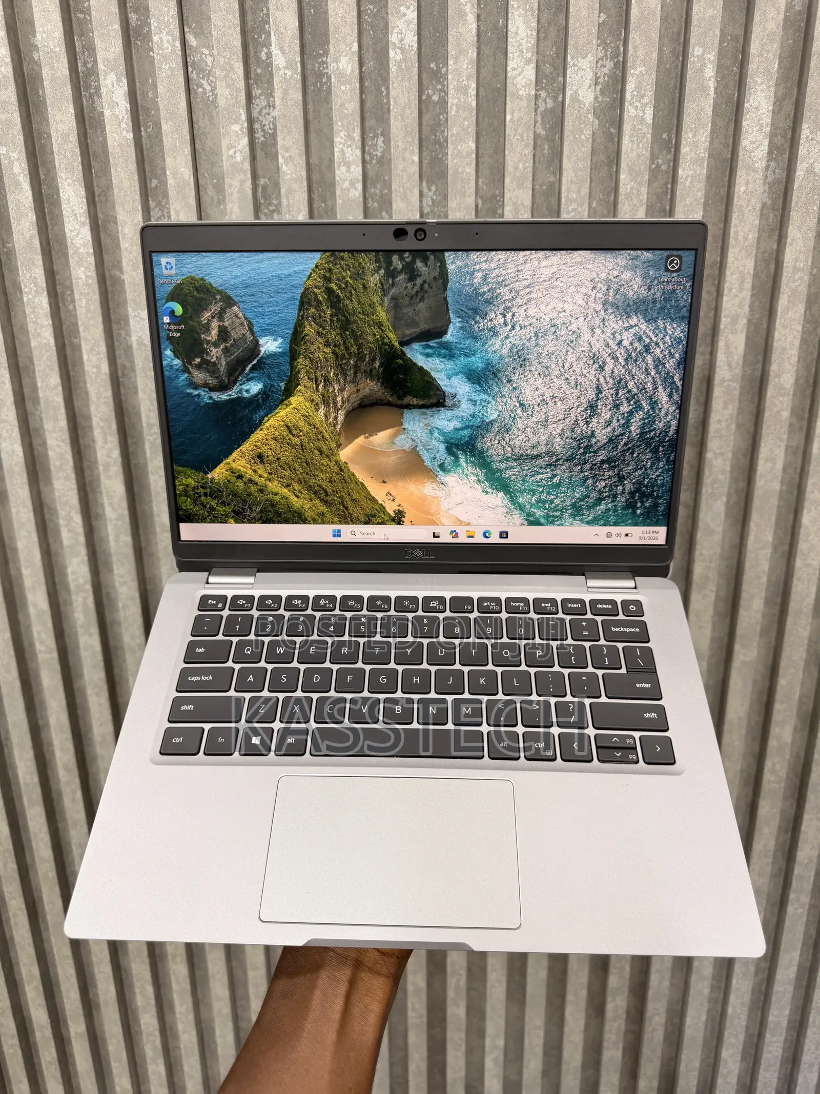 Laptop Dell Latitude 5320 8GB Intel Core i5 SSD 256GB