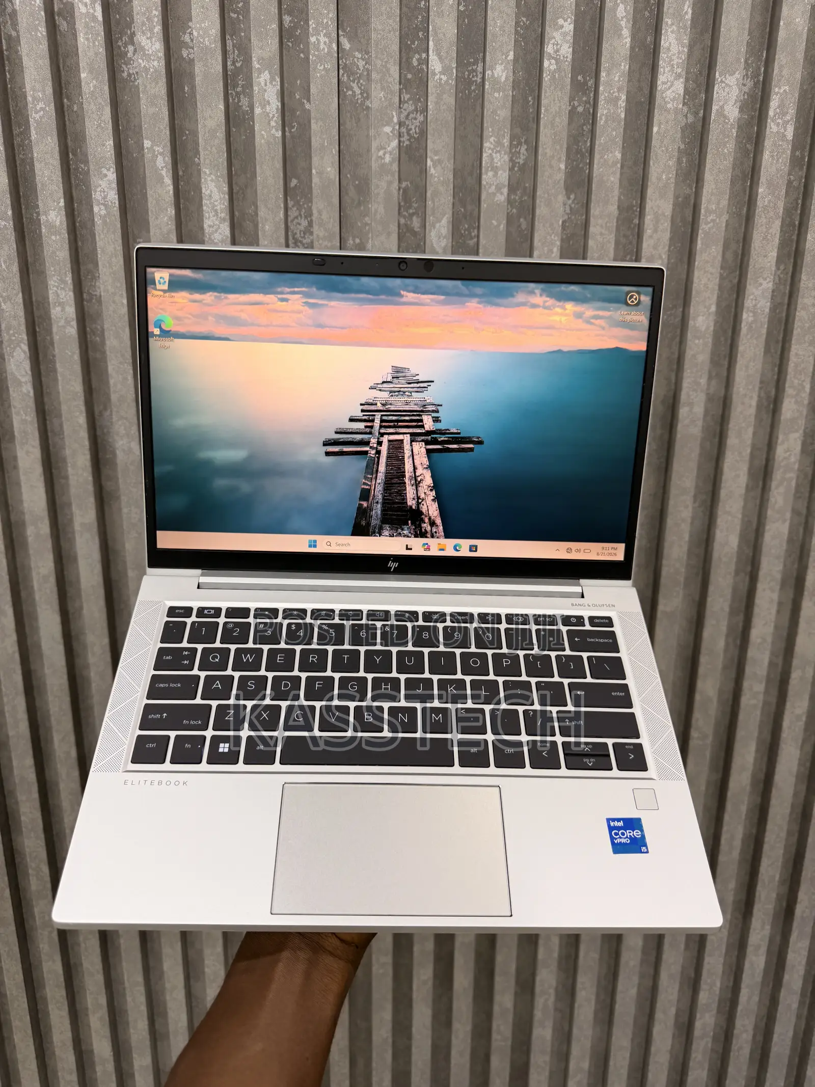 Laptop HP EliteBook 830 G8 8GB Intel Core i5 SSD 256GB