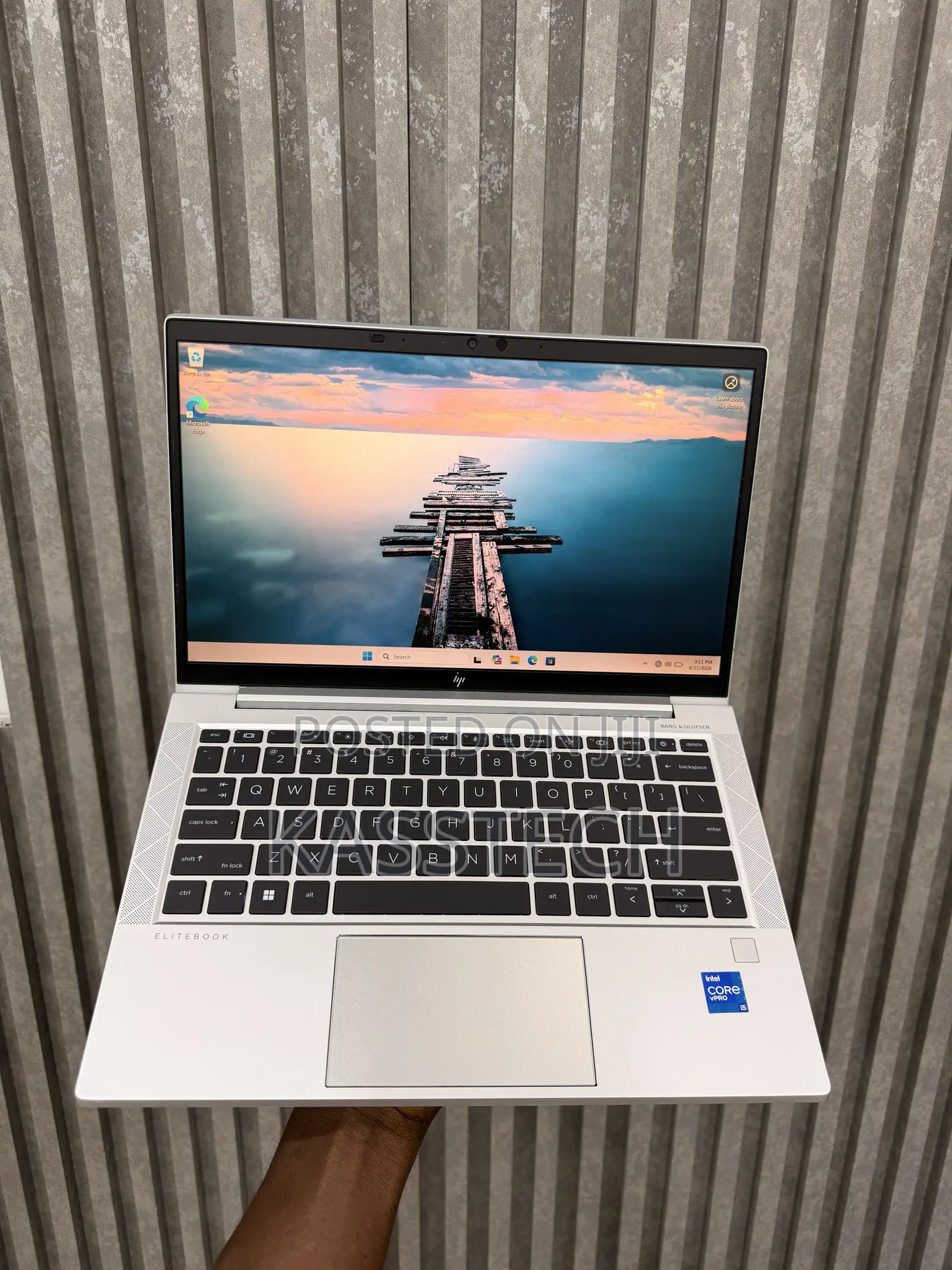 Laptop HP EliteBook 830 G8 8GB Intel Core i5 SSD 256GB
