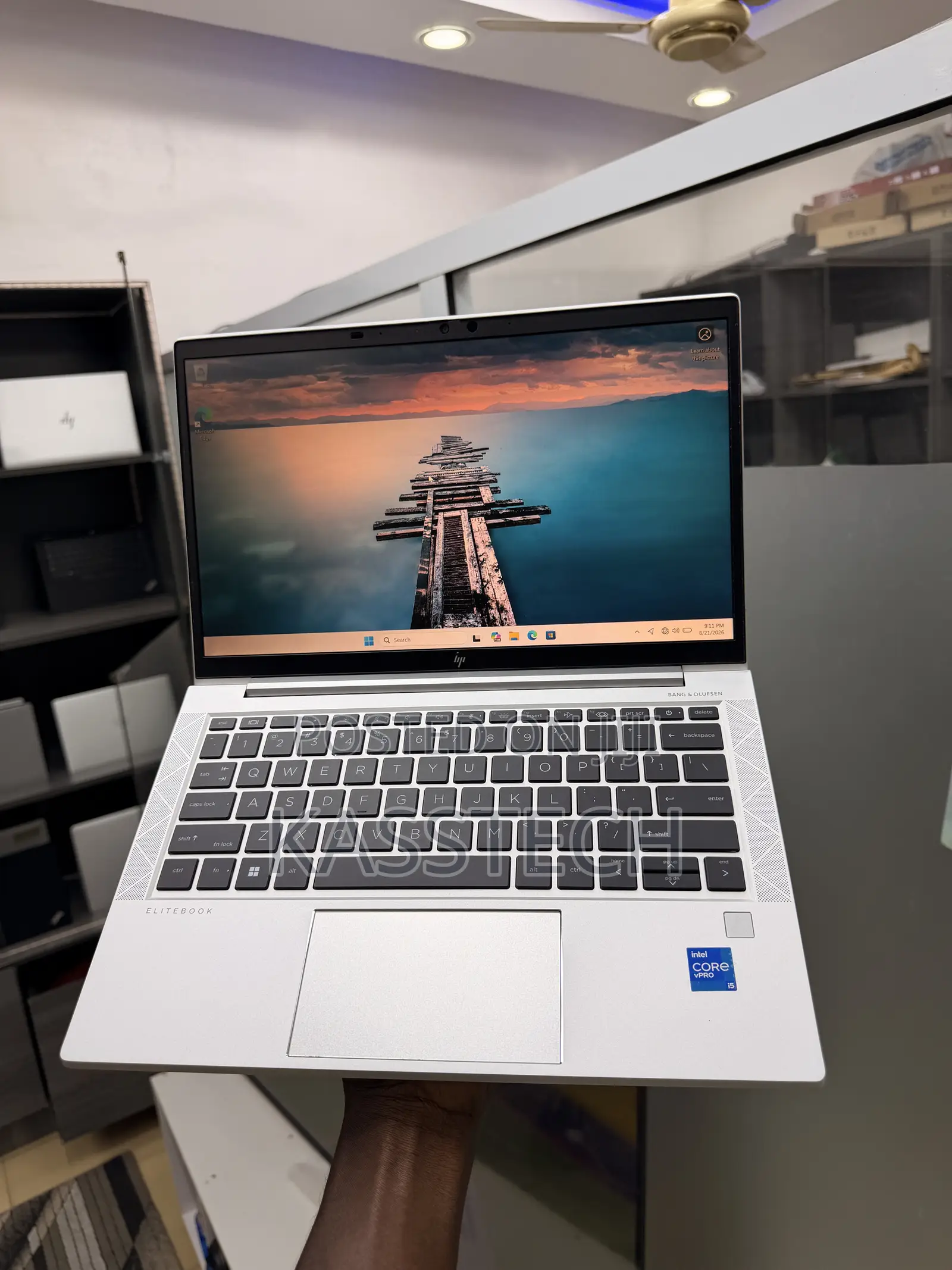 Laptop HP EliteBook 830 G8 8GB Intel Core i5 SSD 256GB