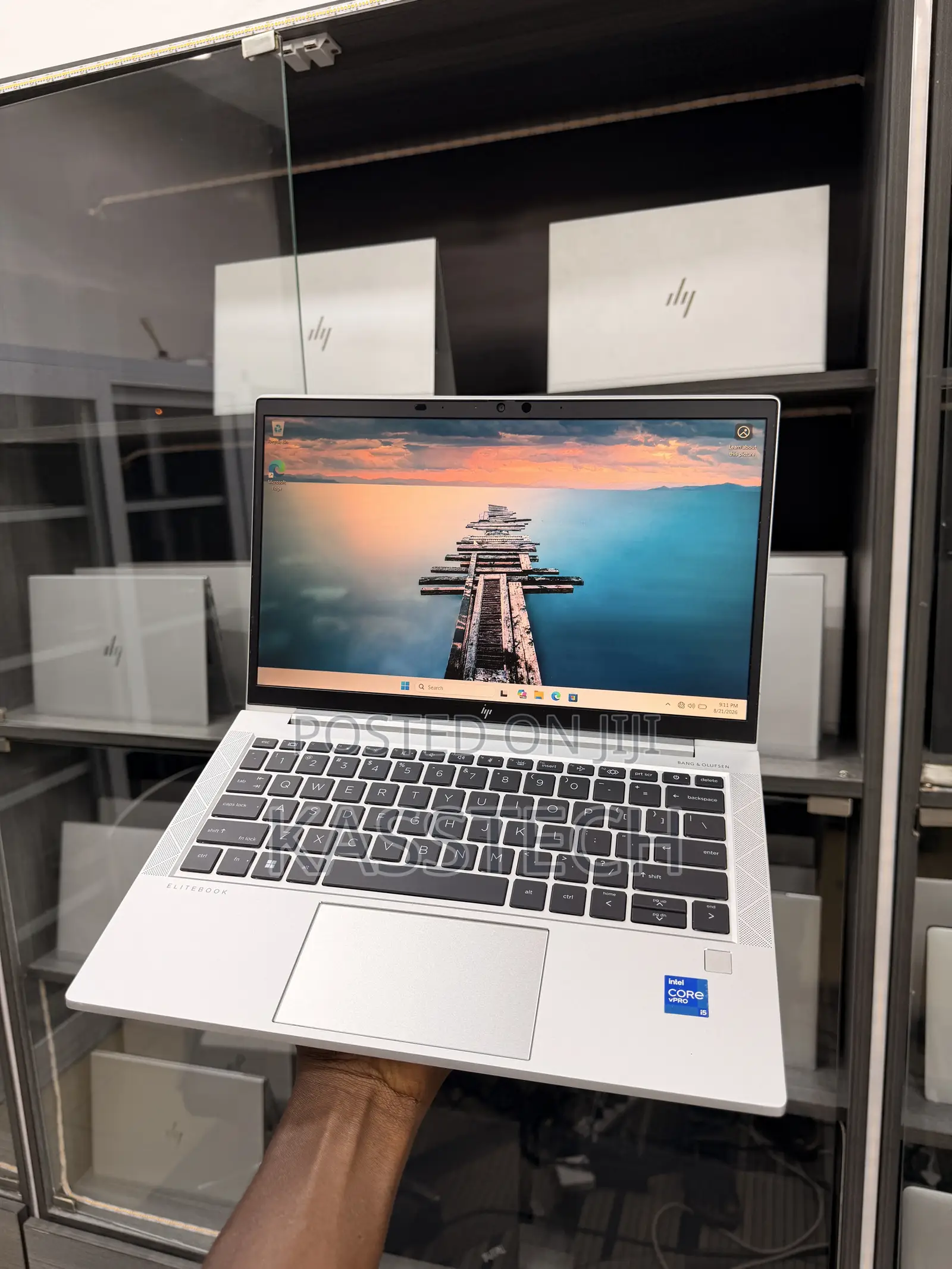 Laptop HP EliteBook 830 G8 8GB Intel Core i5 SSD 256GB