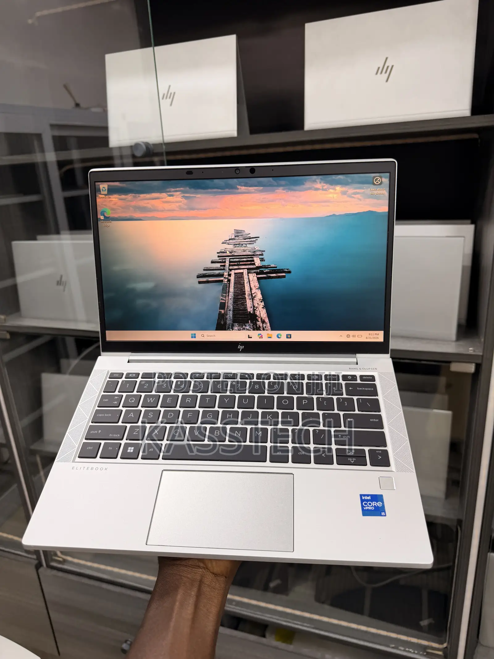 Laptop HP EliteBook 830 G8 8GB Intel Core i5 SSD 256GB