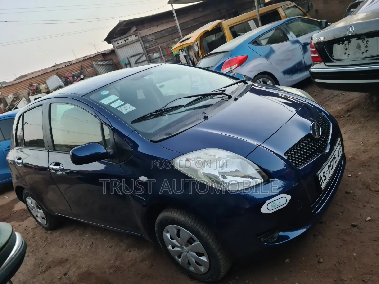 Toyota Vitz 1.3 FWD 5dr 2008 Blue