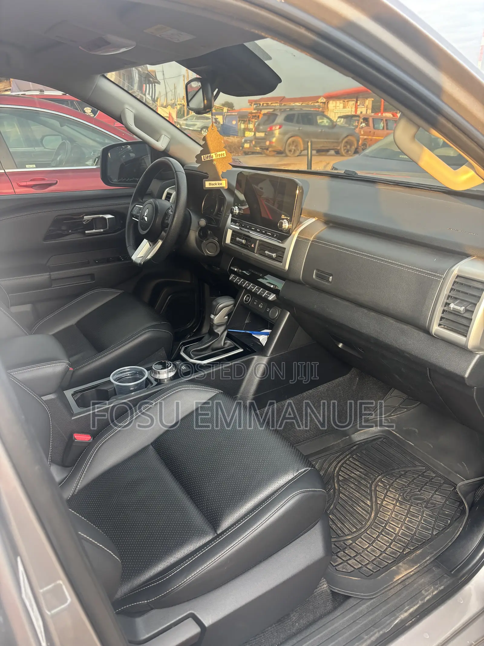 Mitsubishi L200 2025 Silver