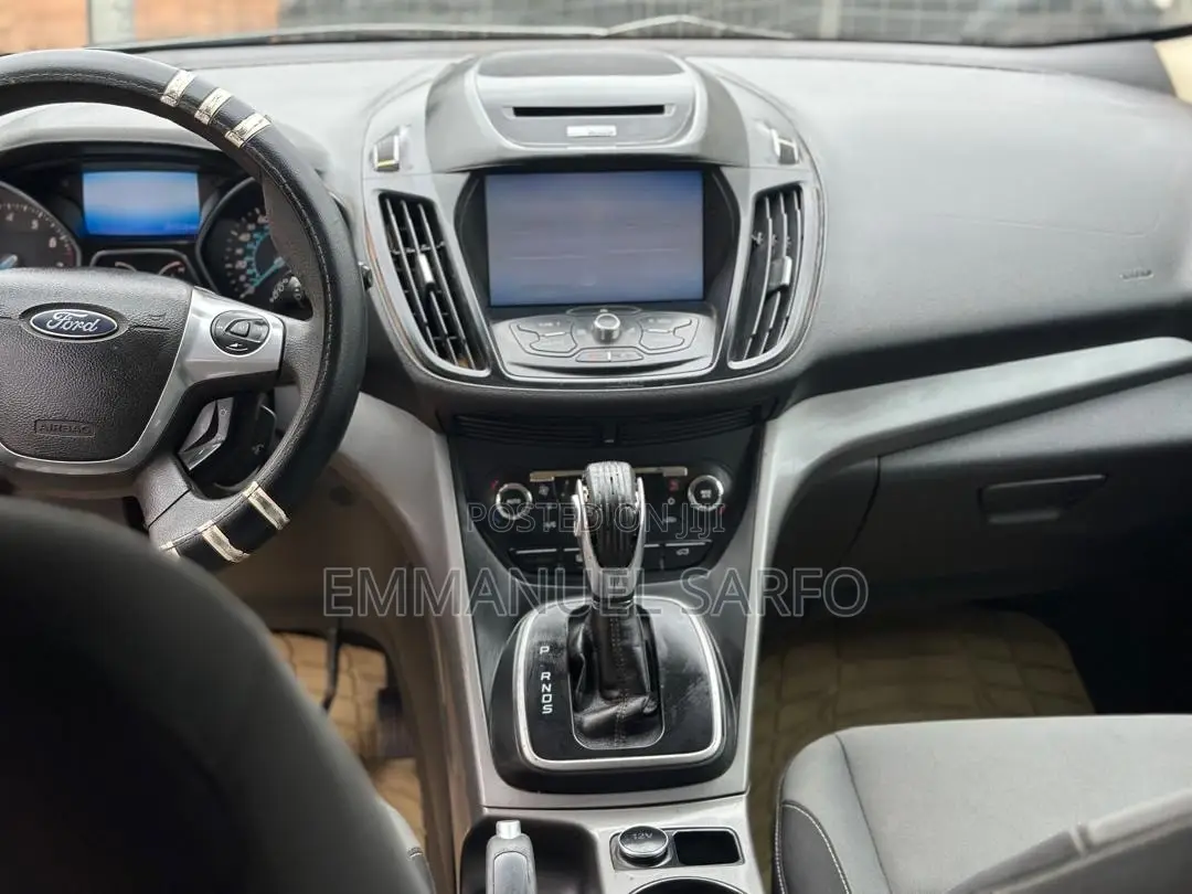 Ford Escape SE 4dr SUV (1.6L 4cyl Turbo 6A) 2014 Gray