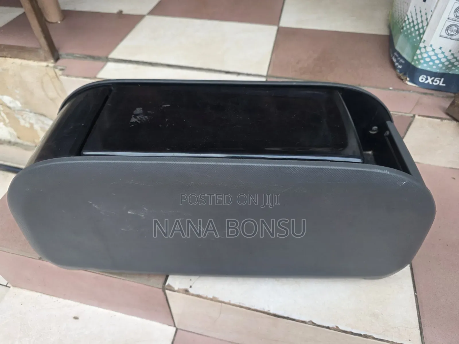 Toyota Voxy Inside Console Box USB Port Storage