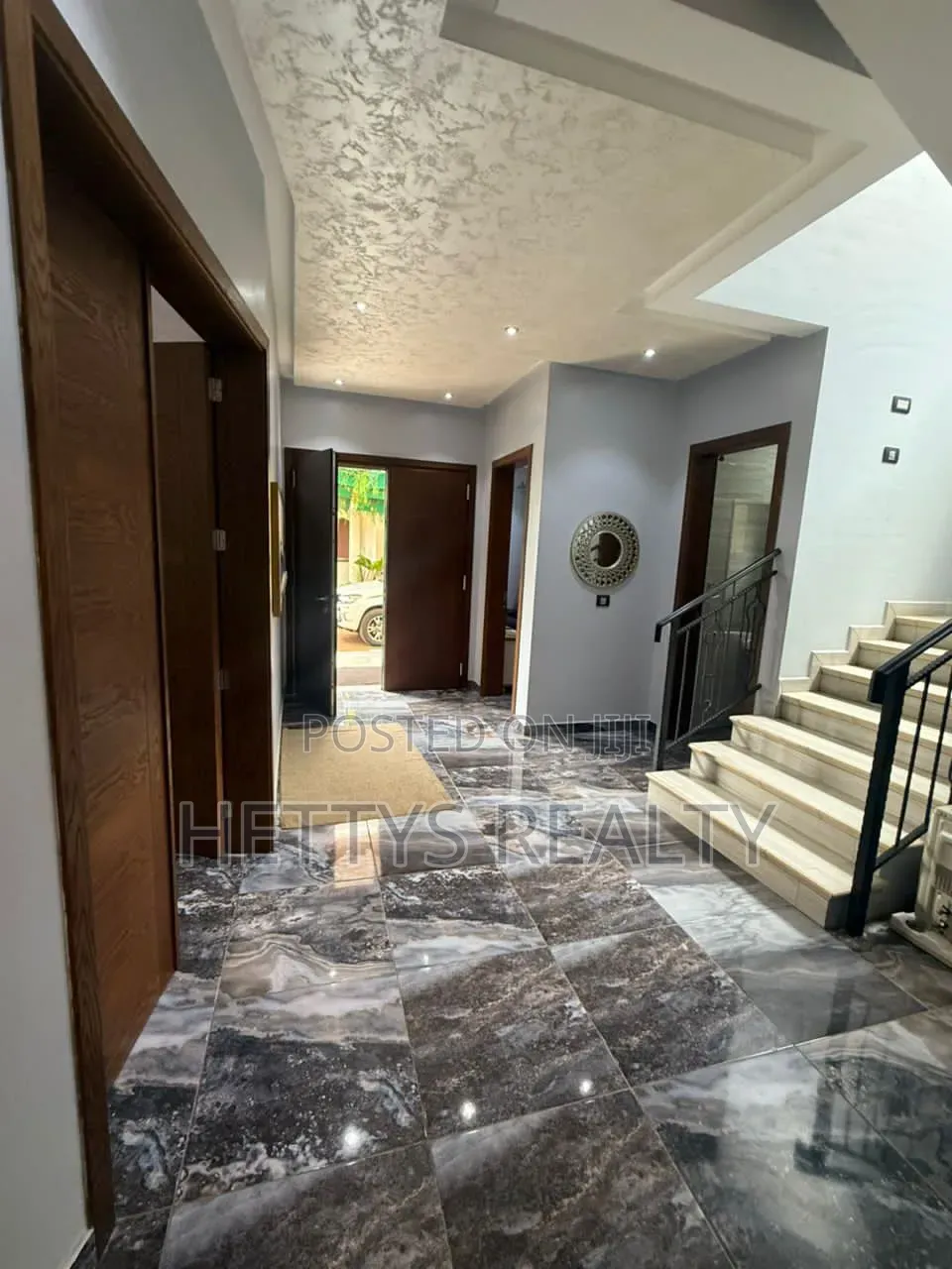 Furnished 4bdrm House in Boundary Road Area for rent