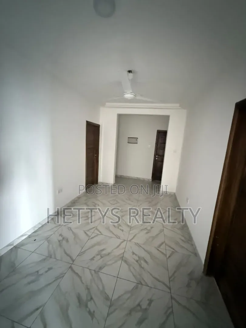 3bdrm Apartment in CP for rent