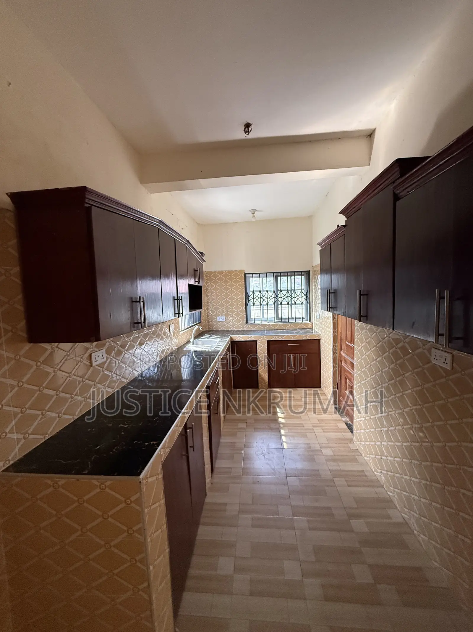 2bdrm Apartment in Mr Justice Estate, Old Barrier for rent