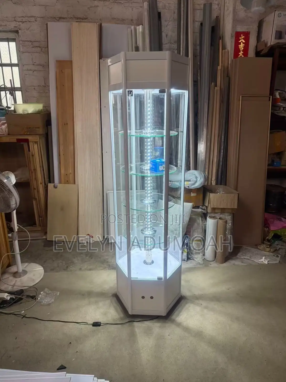 LED Glass Display Showcase