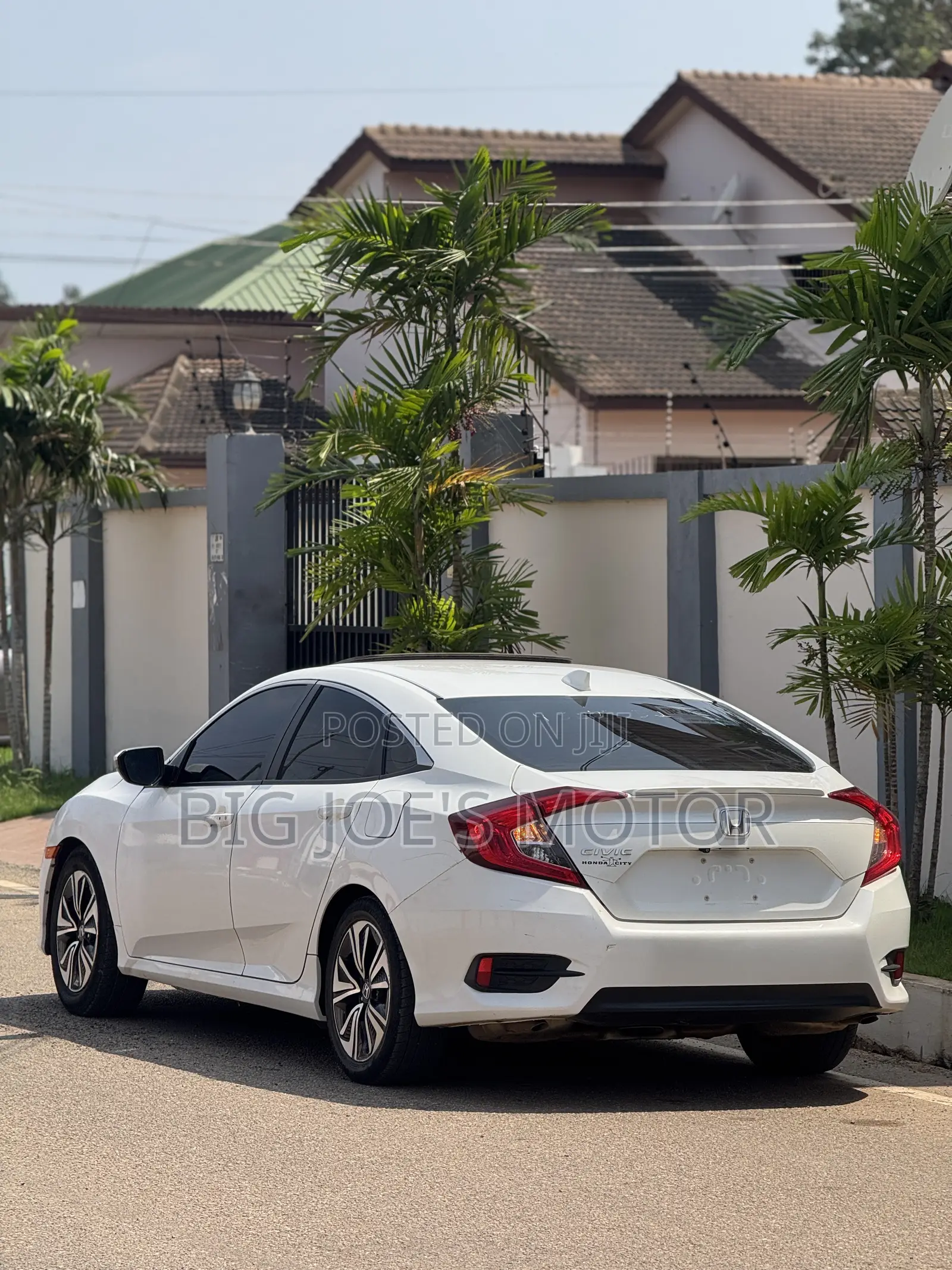 Honda Civic EX-T 4dr Sedan (1.5L 4cyl) 2017 White