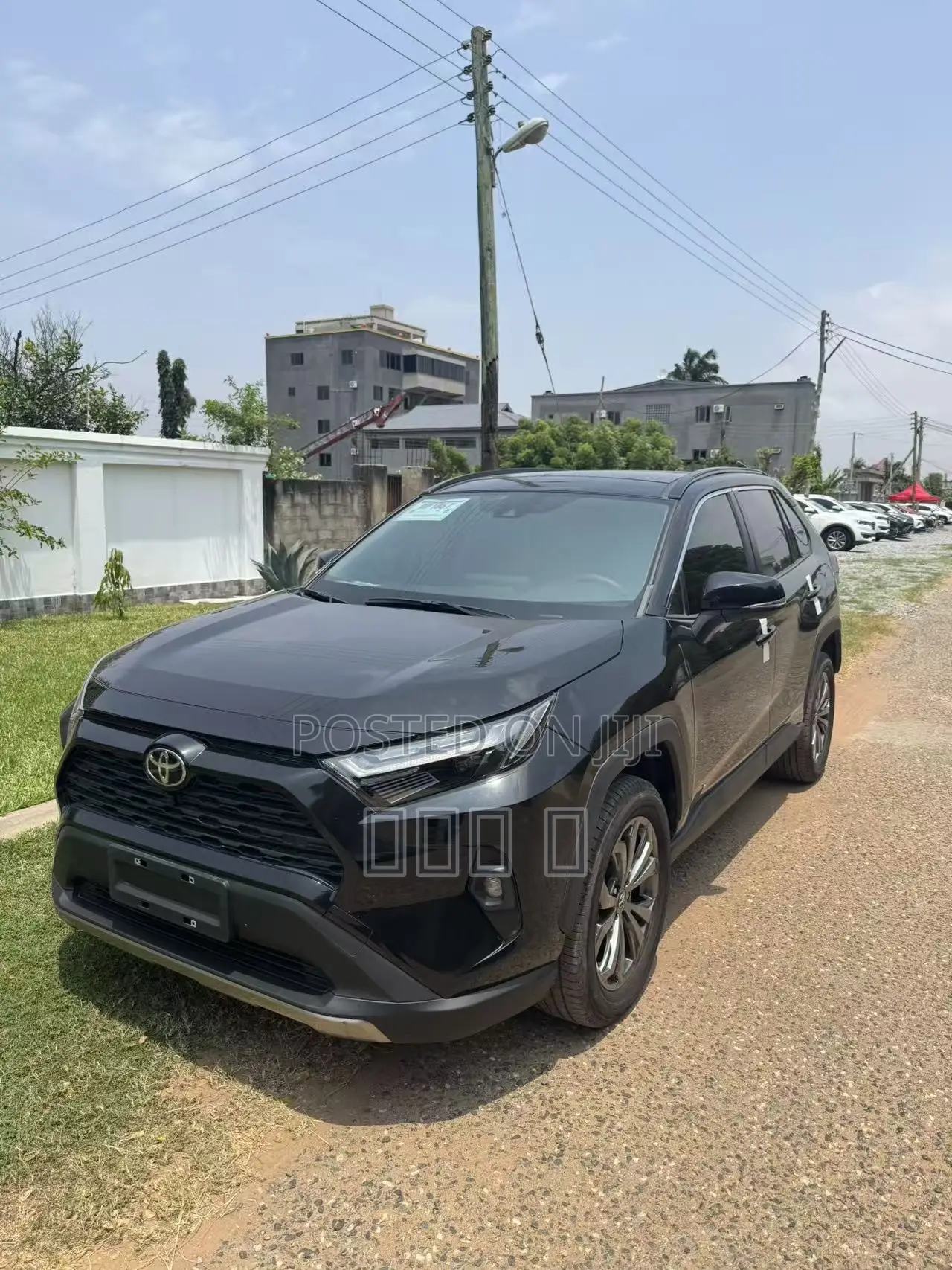 Toyota RAV4 XLE Premium FWD 2024 Black