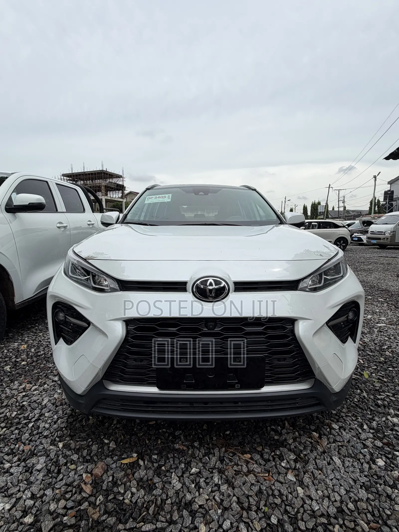 Toyota RAV4 XLE Premium FWD 2023 Black