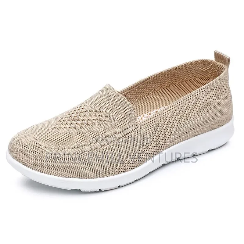 Ladies Easy Wear Sneakers / Shoe