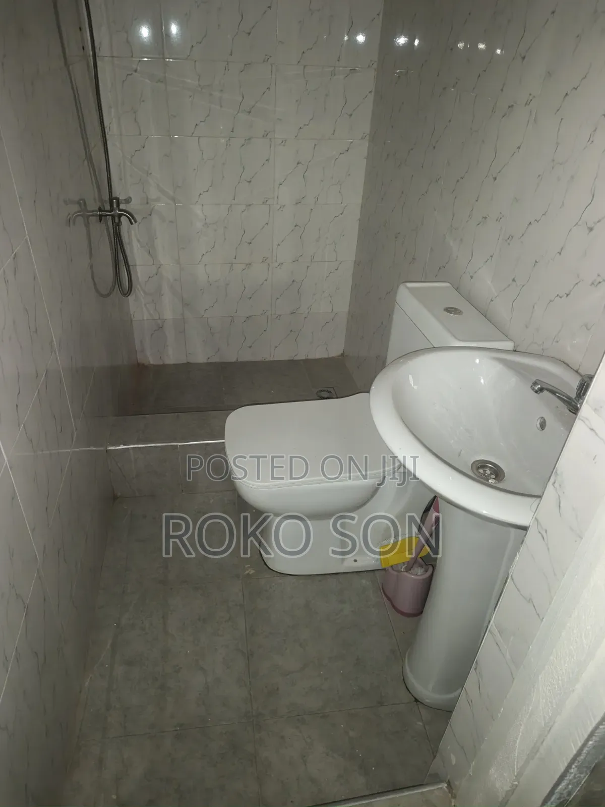 Mini Flat in Dr Roko, CP for rent