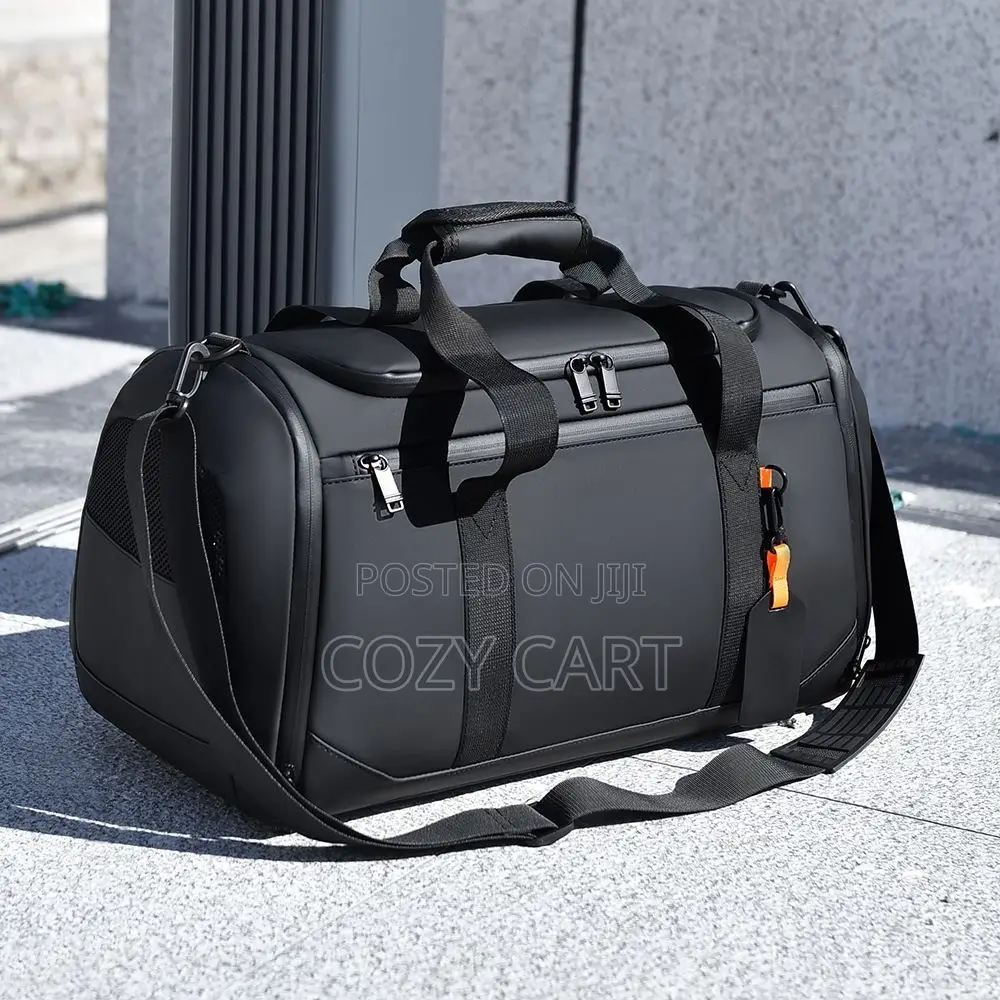 Duffel/Traveling Bag