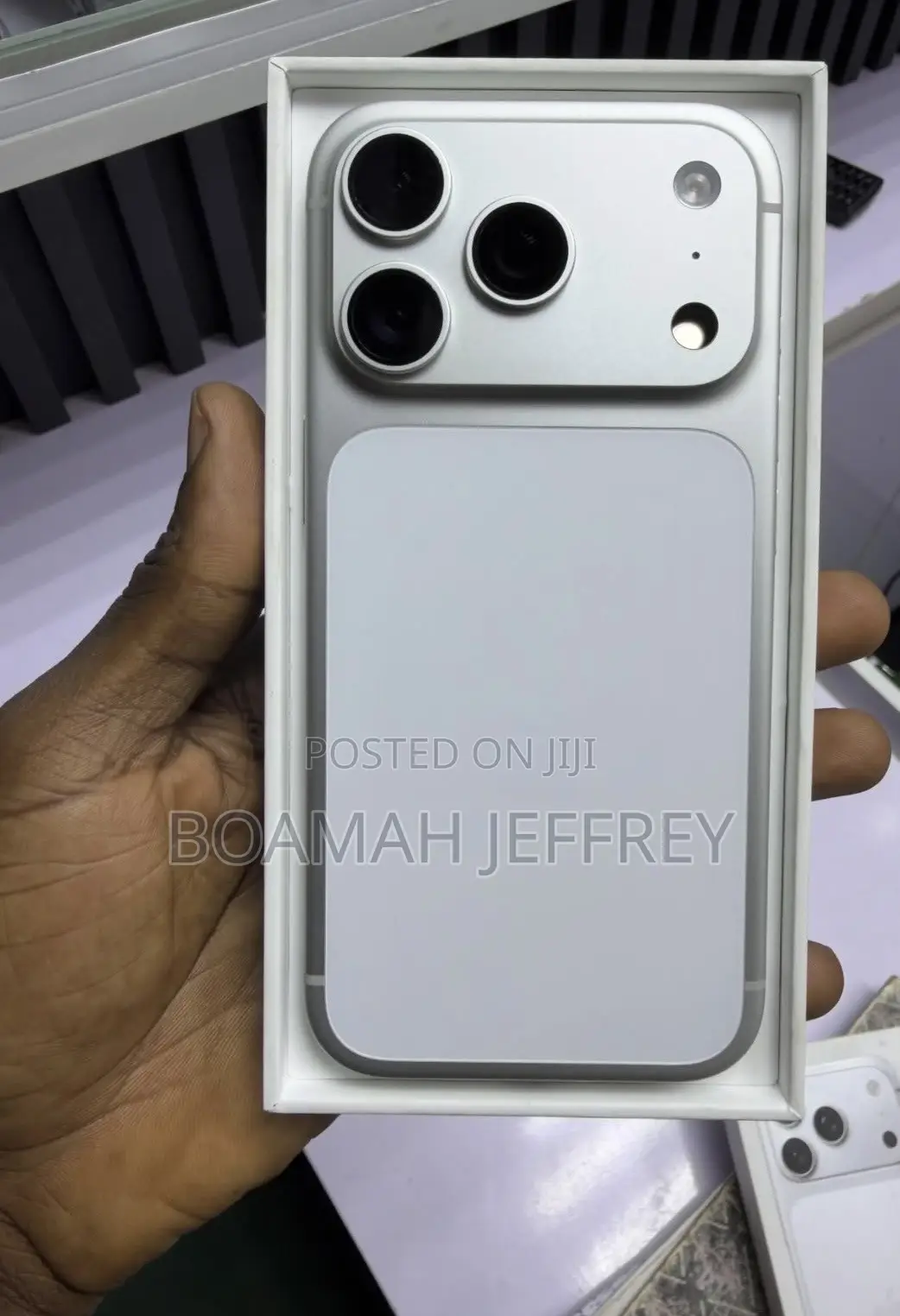 New Apple iPhone 17 Pro 256 GB Silver