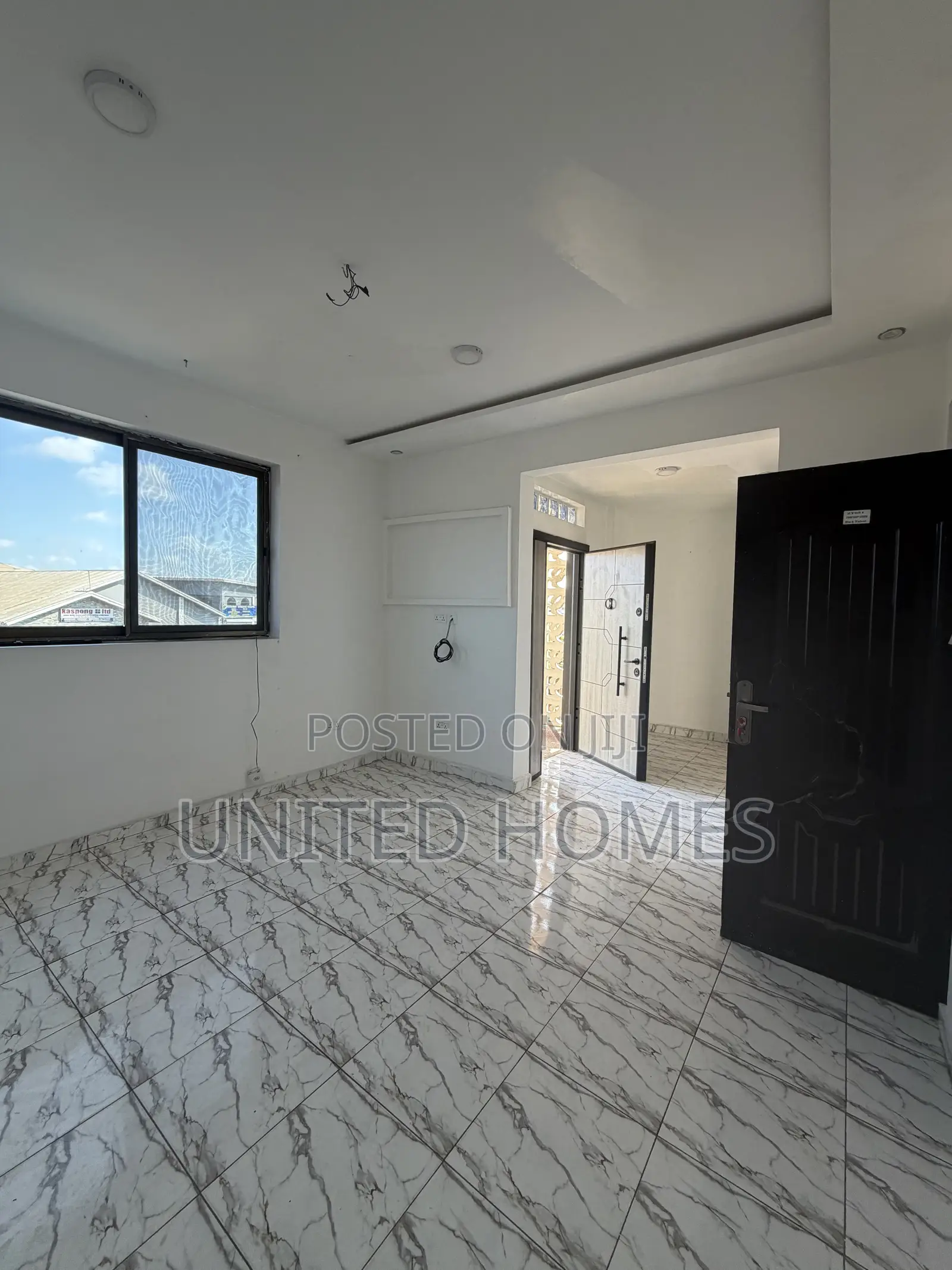 2bdrm Apartment in Achimota for rent