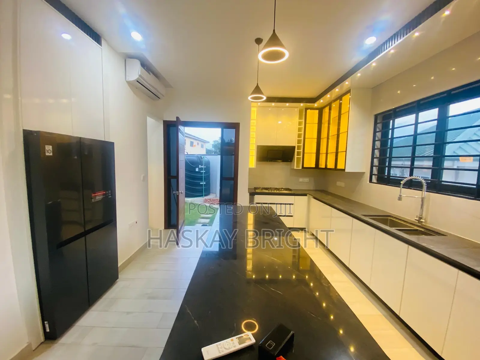 3bdrm House in Spintex for sale