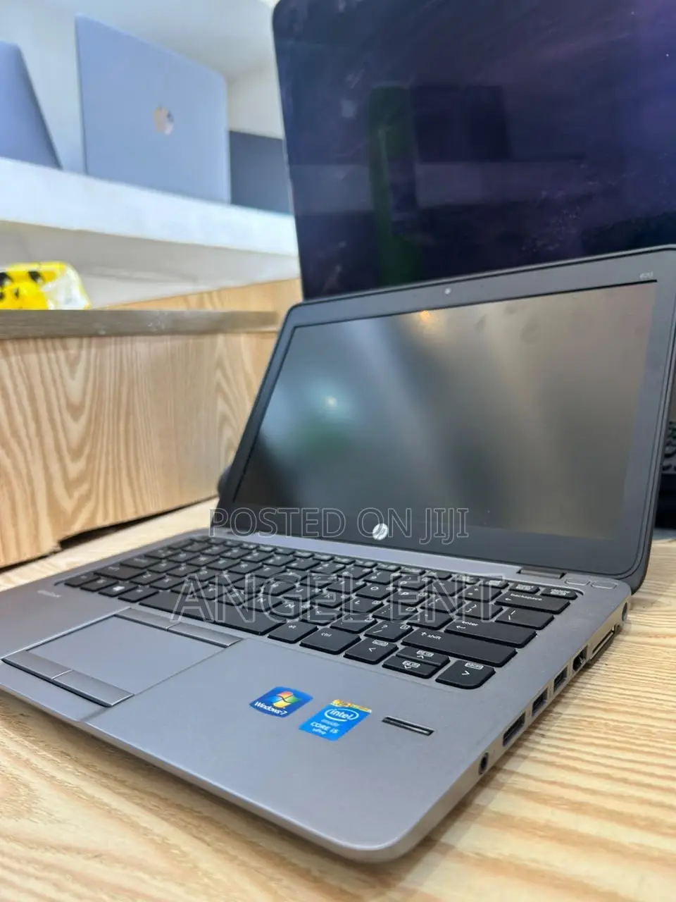 Laptop HP EliteBook 820 G1 8GB Intel Core i5 HDD+SSD 700GB