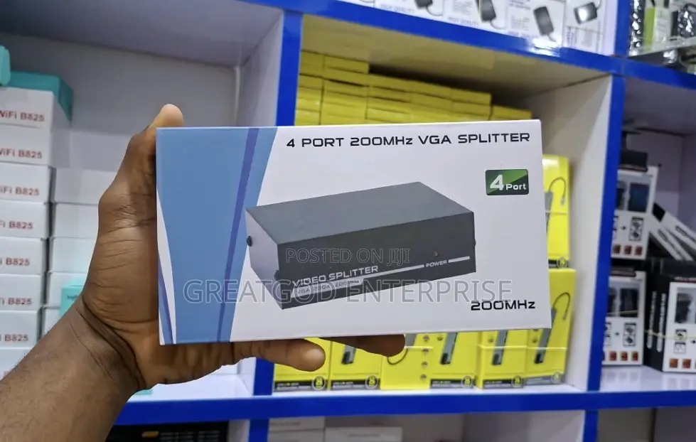 4-Port 200MHz VGA Splitter