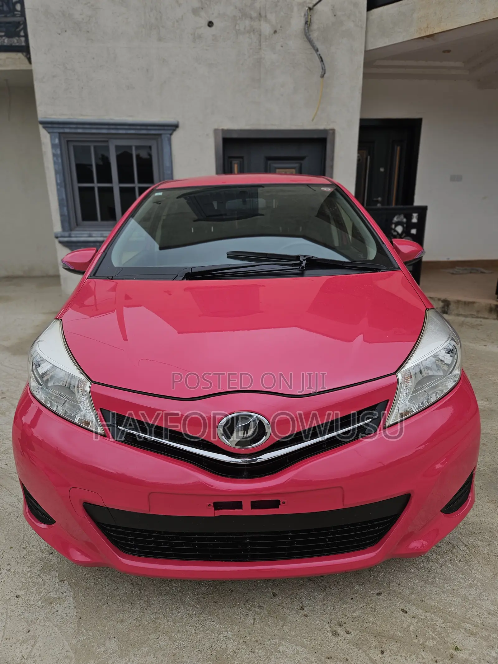 Toyota Vitz 2013 Pink