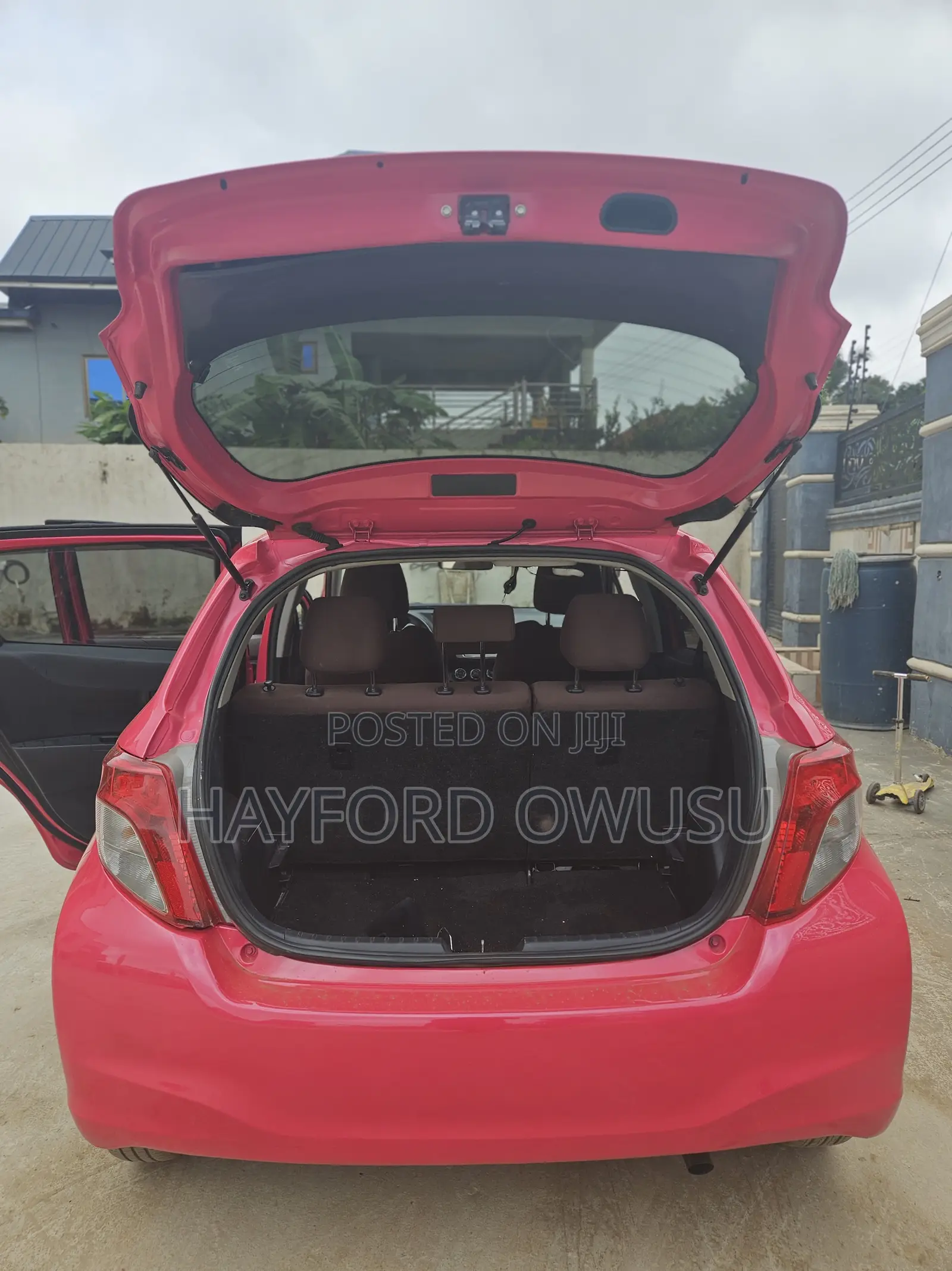 Toyota Vitz 2013 Pink
